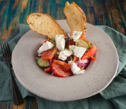 Salata greceasca image
