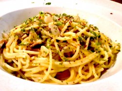 Spaghetti alle aglio, olio image