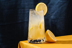 Classic Lemonade 450ml image