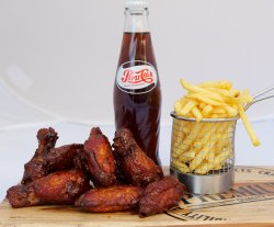 Meal Deal Buffalo Wings image