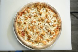 40% reducere: Pizza Pollo image