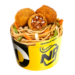 Noodle cu chifteluțe aromate image