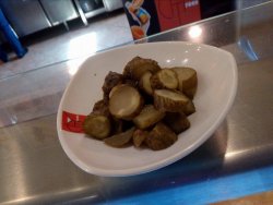 Salată de castraveți murați image