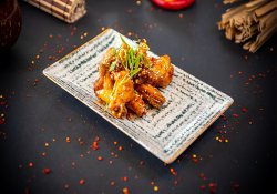 Thai spicy chicken wings image