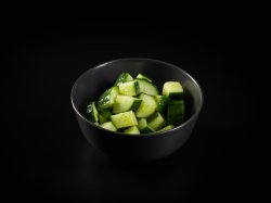 Salată de castraveți image