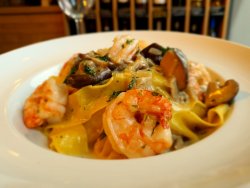 Pappardelle mare e monti image