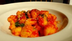 Gnochi al pomodoro e parmiggiano image