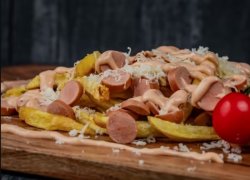 Weenie&Cheese Fries  image
