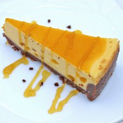  Tartă cu brânză şi mango/ Banh kem xoai image