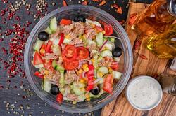 Salata cu Ton - 460 gr image