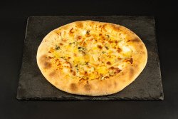 Pizza quattro formaggi cu blat cheesy 28 cm image