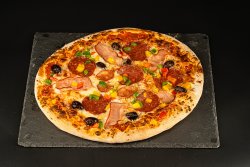 Pizza con Carne cu blat normal 32 cm image