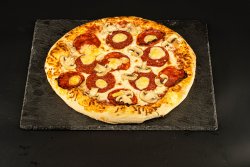 Pizza salami cu blat normal 45 cm image