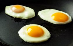 Ouă ochi (3 ouă) image