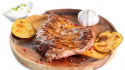 Ceafă de porc la grătar image