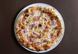 Pizza Carnivore Gigant 60cm image