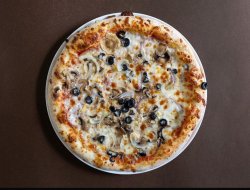 Pizza Capriciosa Gigant 60cm image