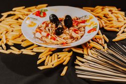 Spaghetti con frutti di mare image
