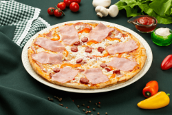 Pizza Românească Single image