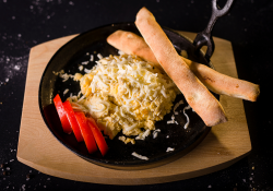 Scrambled eggs image