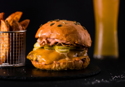 The Small Angus + suc la alegere image