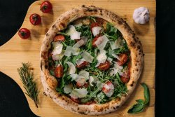 Formaggi e rucola image