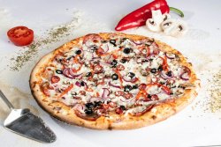 Pizza Românească , 400 g , 26 cm image