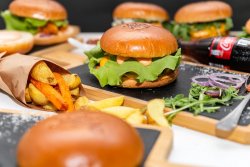 40% reducere: Burger vită clasic image