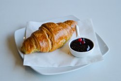 Croissant Cream image