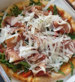 Pizza Prosciutto crudo rucola mare image