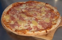 Pizza Hawaii mare image