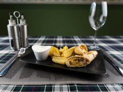 Papara de ou cu bacon în lipie image