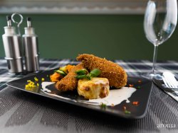 Piept de pui în crustă crocantă image