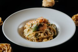 Tagliatelle Zuchinne e Gamberi 350gr image