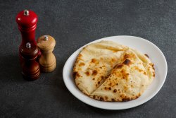Naan cu brânză image