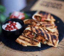 30% reducere: Quesadilla image