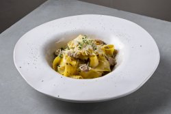 Papardelle cu hribi și sos de smântână image