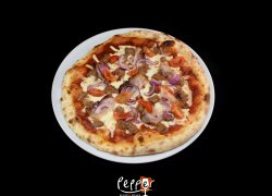Bbq & cheese pizza image