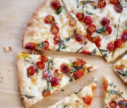 Pizza Pescăruș image