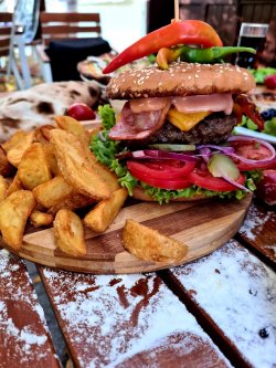 Burger Big Bilbao image