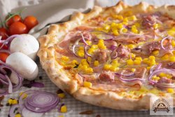 Pizza Romaneasca + 10 lei image