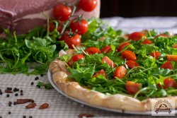 Pizza Pomodoro e rucola image