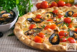 Pizza Frutti di mare image