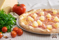Pizza Exotica image