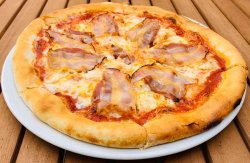 Pizza Finta Carbonara image