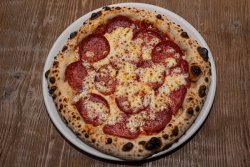 20% reducere: Pizza salami image