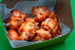 Barbeque wings image