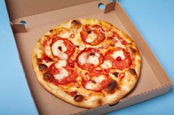 Pizza Diavola image