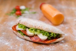 PANINI PICANTE + FRESH image