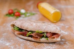 PANINI CRUDO + FRESH image